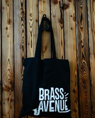 Plátěná taška s potiskem Brass Avenue