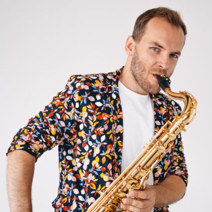 Martin Všechovský s tenor saxofonem